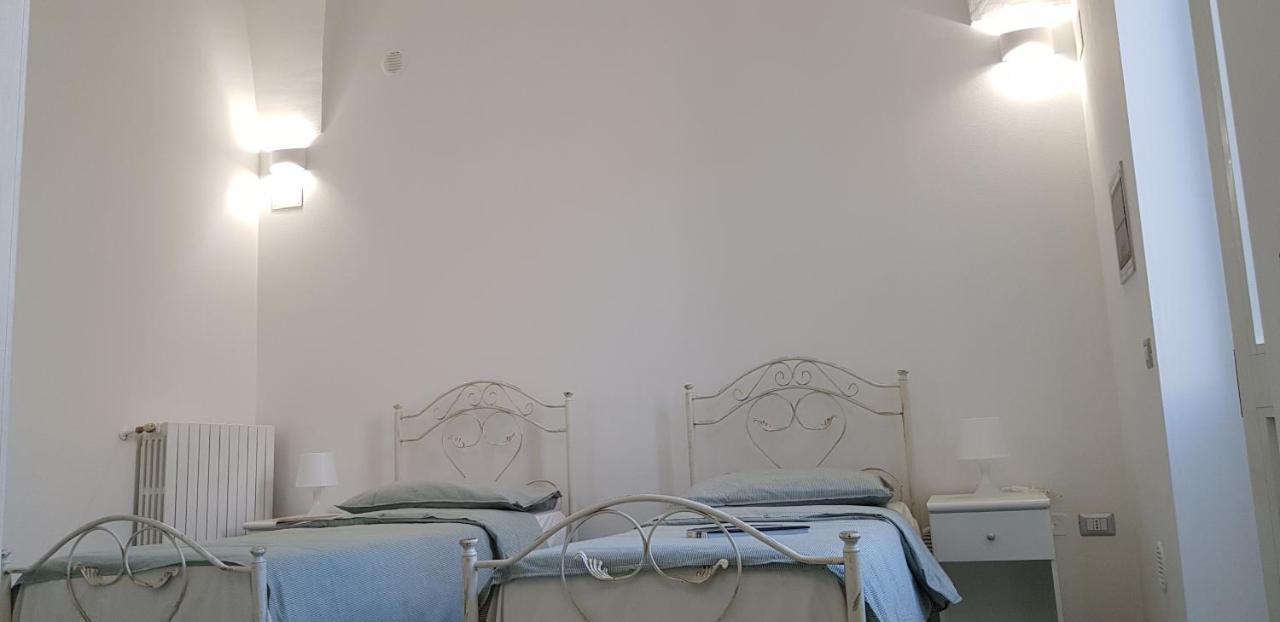 莱切Il Cortile Segreto - Con Parcheggio Privato公寓 外观 照片